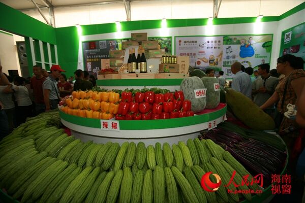 ���n�A�շ|�}�� 12��a�M�a�Ϫ�700�a���~�ѷ|