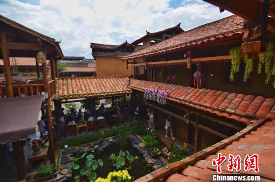 �Ϭ����̶´��Ϥ��㦳�U�ڼ����H�S�⪺�ȴ̡C�@�i�� ��