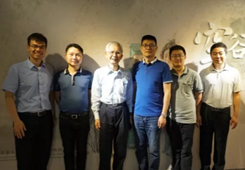 ���W�Y��P�壳�H����{�ӖP�T