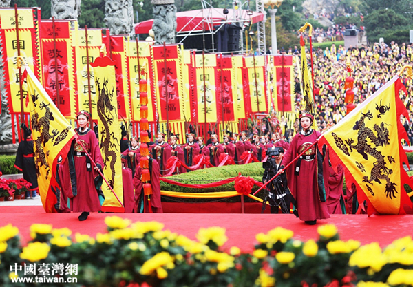 2016EwaȽŒ} 2016EwaȽŒ}