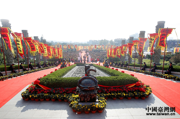 2017waȽźףD} 2017waȽźףD}