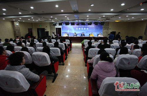 ���n�e�����~������ҧ����ѧ��hä�I�C�~�k