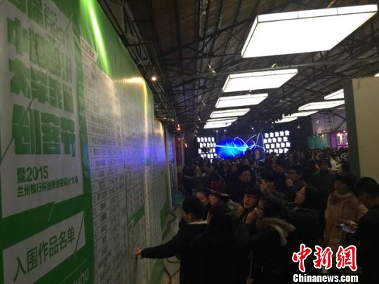 3000����Ӻؔ����a�v���E�^�b���\�ͩ����ѐ��ʐ�