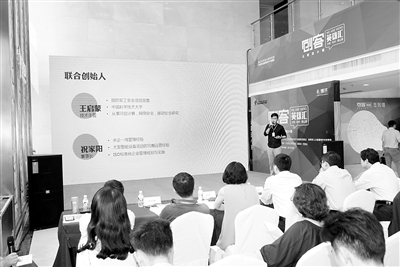 ��ä�f�E���Χ��Y���ƕb��