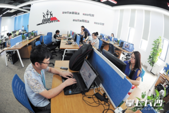 �����|��ג픺�U�{�X���Y�ӷs��� �¤�}�ȥӼp