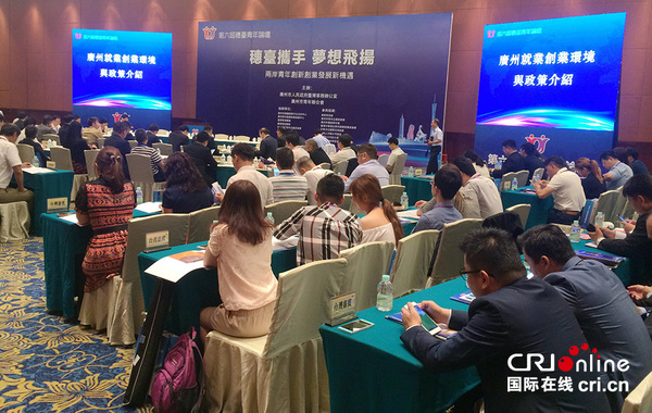 �����}��