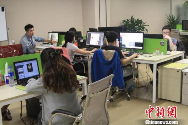 DnLw(K)yeHHYLKהUNwyeZ KK