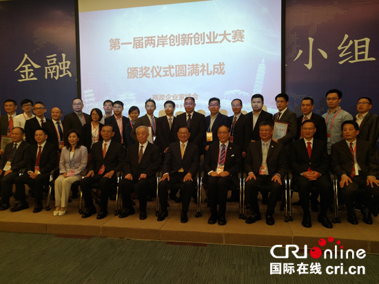 ��|�j��������k����