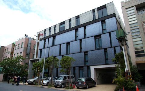 ���J�|�H�_����ո}�q�L��g�� �L�ļi���ߺA�����E