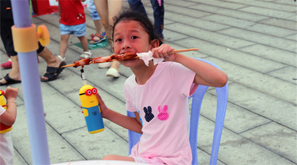 艙瓜銫郭w特︹紂會絟Y@砯腳腳 6月11日l‥箷豸丹a覛鬤uㄢ─〃nh題Yㄢ─特︹紂會I稨熄}市6月Y稨