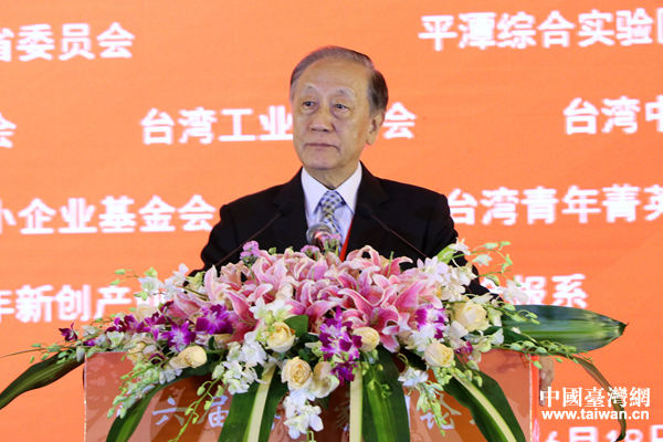 �����E������Z�����I���ݶ}�@ ���J�L�y�e����L�H����