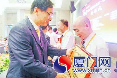 ���E�������|(�^��U)���_�����}���