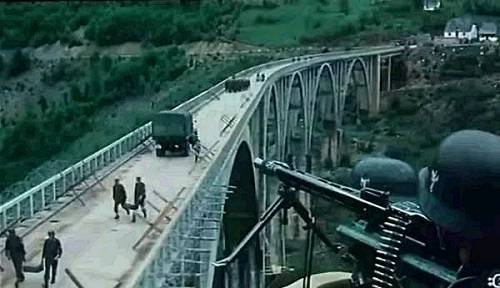 �q���K��L�_��