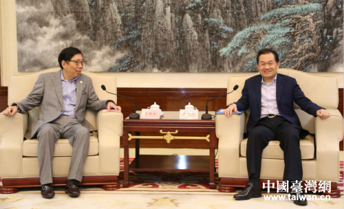 �^�ծ������i�}�d�������|�����W���u���_��u�����R��