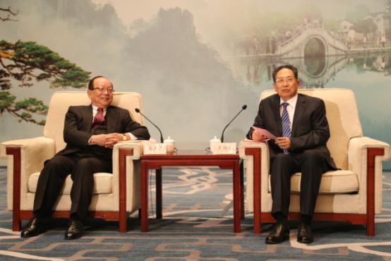 ���e���~���s��|�������Y