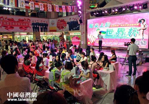 �ܥҮv���~�C��A���_���}��