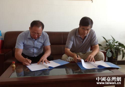 �Z��U�p�����ܬY