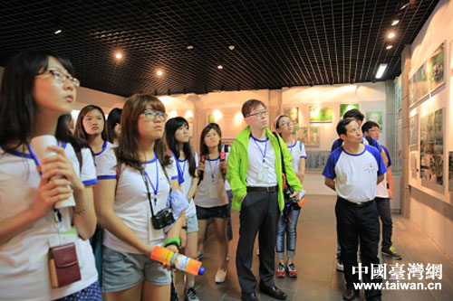 ���h�`�K��è�J���������w�y�e���\��