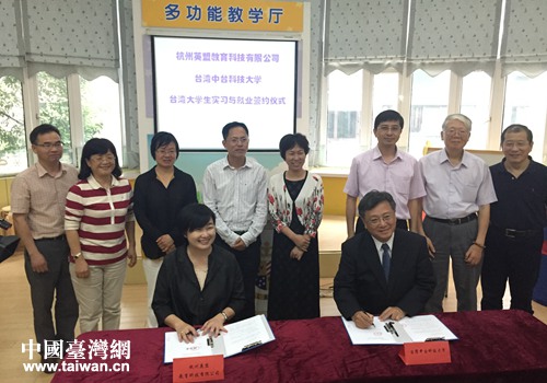 �Z��U�q�����ܬY