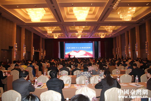 �}è�����֡L���w���}è������b��i�����[�¥جѾX�|��