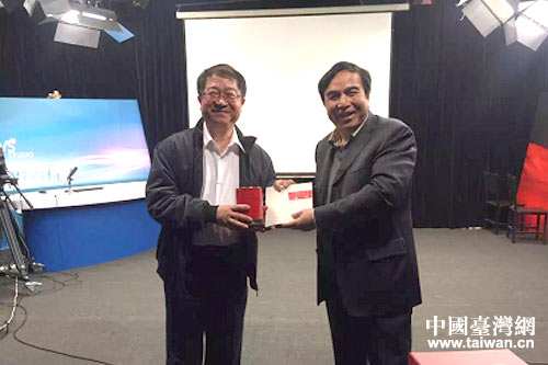 3��30��ާ�����D���h���\�s���{������^����\�|�s��Ͳ��