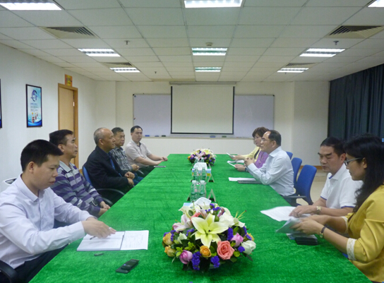 �Უ�C�����~�ն}����޹q���V�뤽������