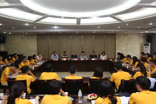 �y�÷|�}��