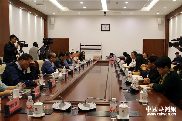 �Q���q�}��[�y�÷|