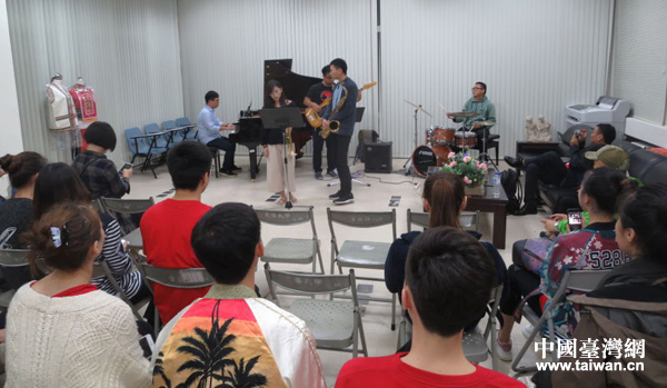 wyeߐE~yYW wyeߐE~yYW