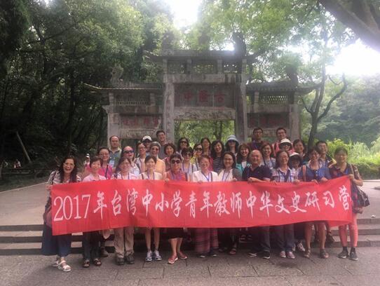 ���W����\�y�e�哼�Ův����³������