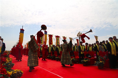 ���R: http://103.249.53.35/gate/big5/big5.taiwan.cn/gate/big5/www.sdtb.gov.cn/u/cms/www/201710/17164944z0rs.jpg