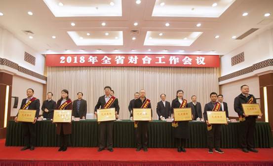 ���R: ���1