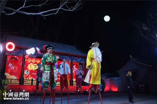 �۬K���}��-���U���M�zħ�v