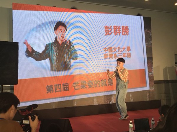 �J����W�B��