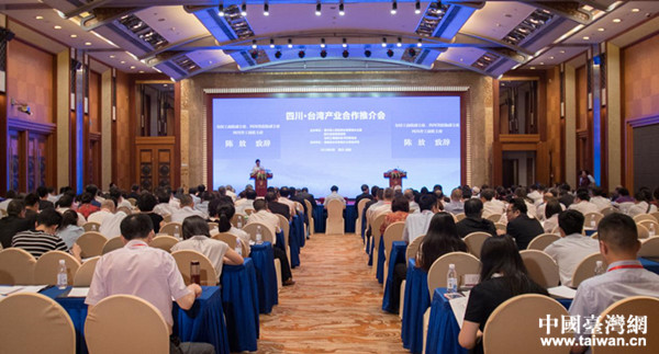 �Y���|�}��