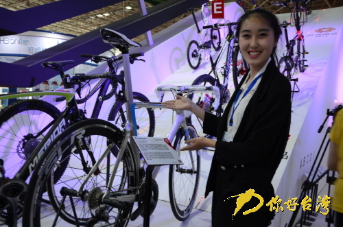 ���W����è���|�}�@ ħ�̧ެ��Ѩ��F�G��