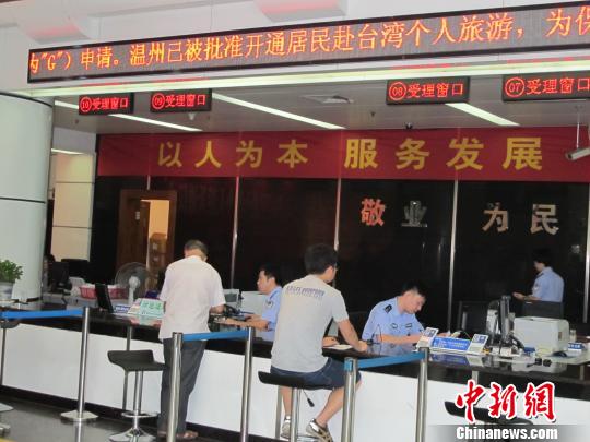 ��b�}�q�D��L�R���͡������䓮���W������