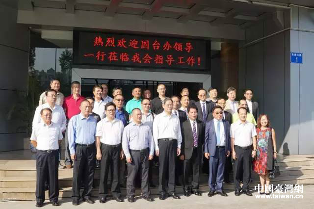 ����F����r������