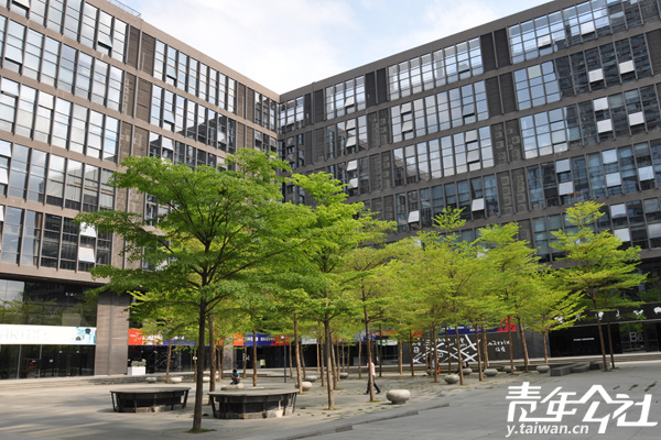 ���w�y�ӻH�H���O��潔G�����]�@�Z