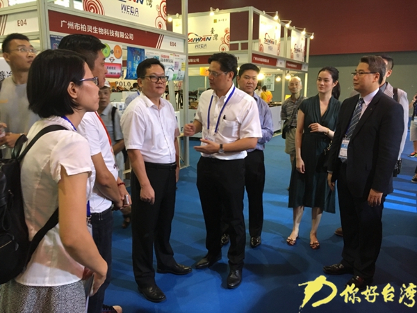 ���F����֮Óh�����w�áo�ɵz���W�y�e������x