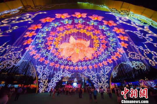 ���E���w�P�����ο~�|�G�~���}�L���w�ò��J��