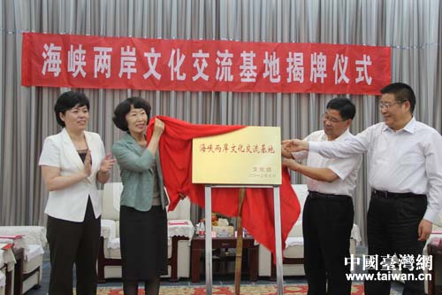 ���F�����R�������w��ƥ�y�H�H�B�P