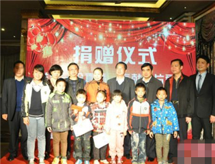 �����D���w�q�u�h���d�z� �ˤ��G����U��