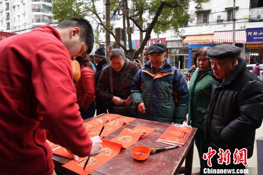 ����¹t�ƥ��U��������ѽŔb����