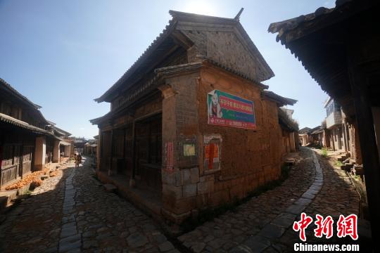 ���h���J�������E�K�V�������h�K���ݱi�m ��