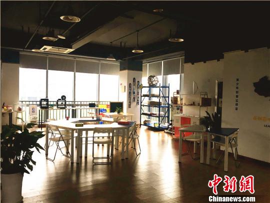 ���W�y�e�L���J����~����W�͒��J�L�Z�ӡ��˫�