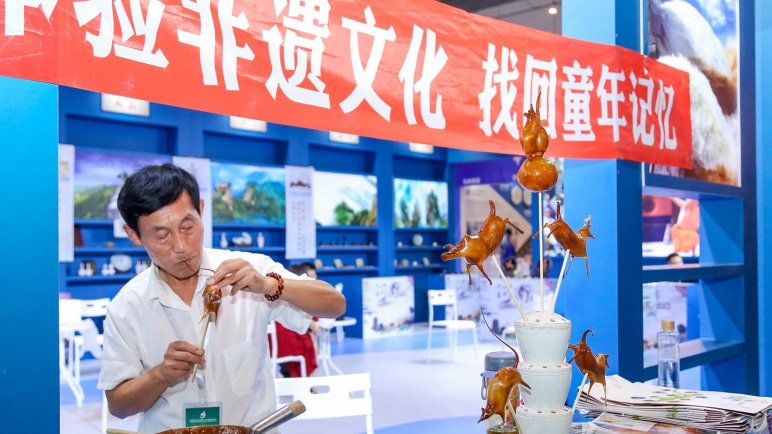 20���������ؔ��ѫG�� �n�ףw��è�|�L�s�ڲK����