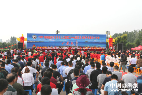 �}�@�D�}��