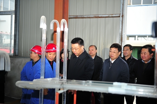 �Q�C�ɵz�L�g������ĵ����¥إͬ����x