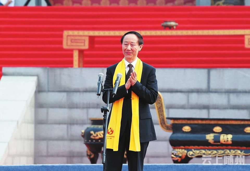 �Ũ��e�d���a���A���u���M���ѭq�����o